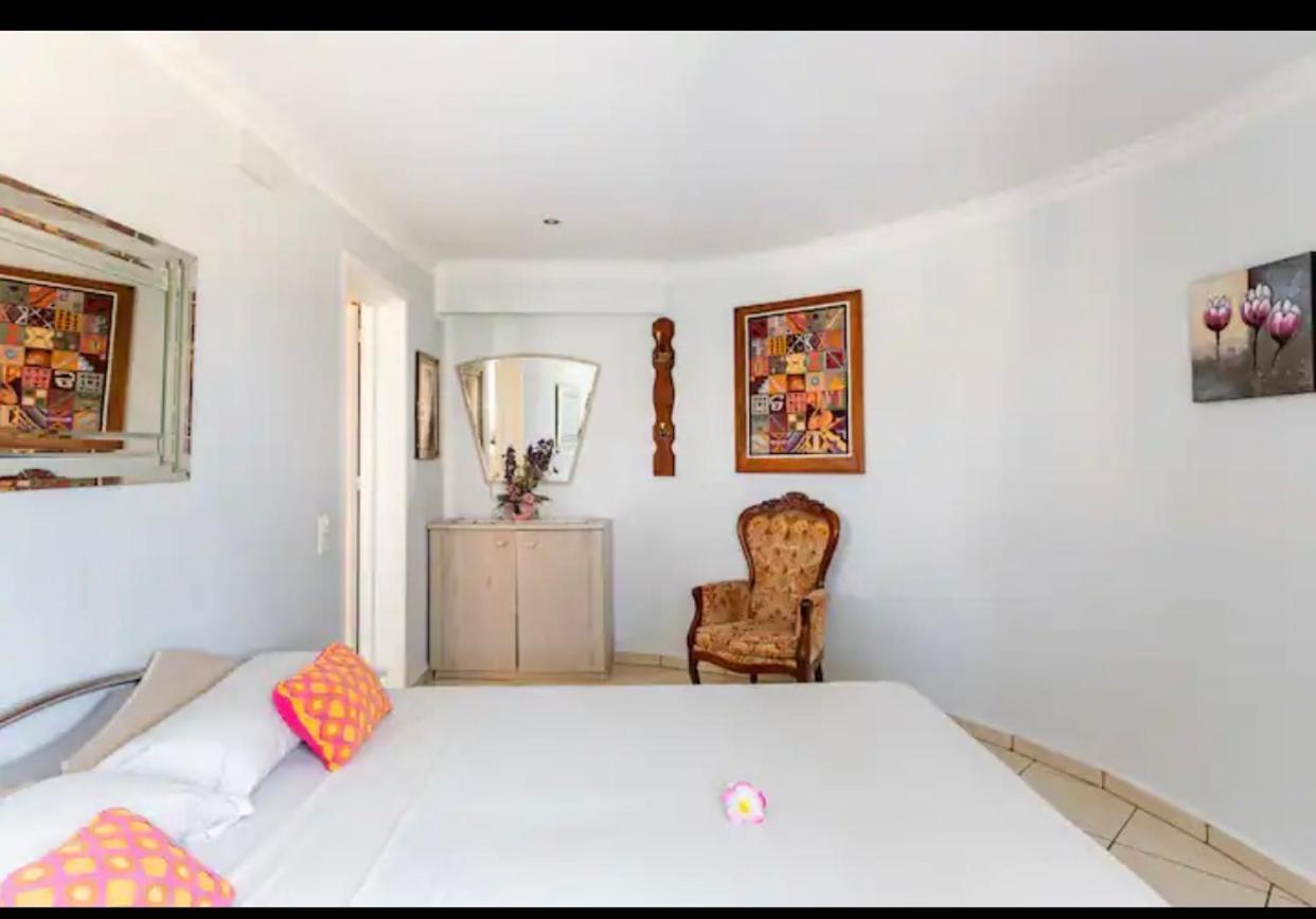 Villa Eva Asiana Guesthouse With Shared Pool بينيسا المظهر الخارجي الصورة
