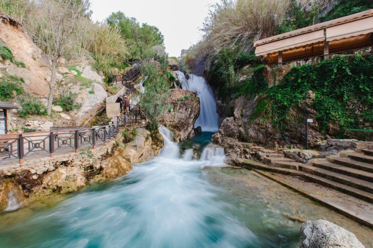 Villa Eva Asiana Guesthouse With Shared Pool بينيسا المظهر الخارجي الصورة