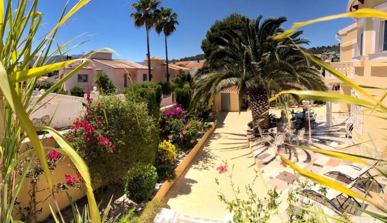 Villa Eva Asiana Guesthouse With Shared Pool بينيسا المظهر الخارجي الصورة